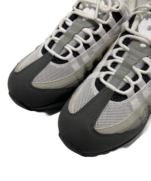 NIKE（ナイキ）NIKE (ナイキ) スニーカー ブラック×グレー サイズ:26.5の古着・服飾アイテム