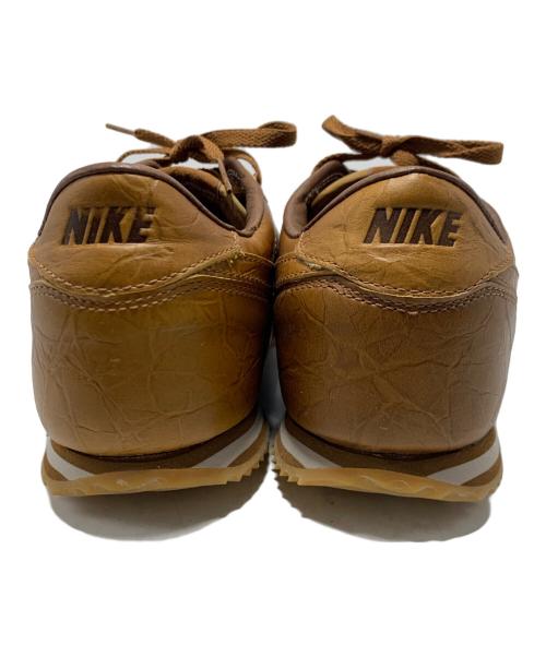 NIKE（ナイキ）NIKE (ナイキ) スニーカー ブラウン サイズ:27.5の古着・服飾アイテム