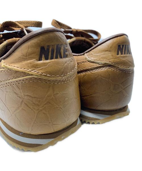 NIKE（ナイキ）NIKE (ナイキ) スニーカー ブラウン サイズ:27.5の古着・服飾アイテム