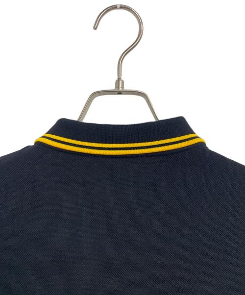 FRED PERRY（フレッドペリー）FRED PERRY (フレッドペリー) ポロシャツ ブラック×イエロー サイズ:SIZE Mの古着・服飾アイテム