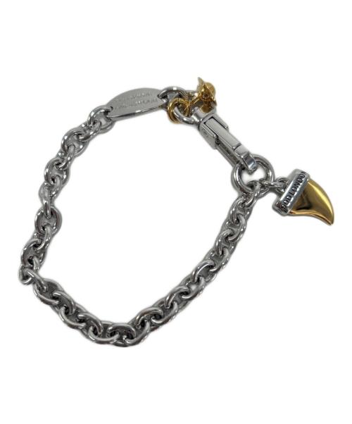 Vivienne Westwood（ヴィヴィアンウエストウッド）Vivienne Westwood (ヴィヴィアンウエストウッド) シャークトゥースブレスレット シルバー×ゴールドの古着・服飾アイテム