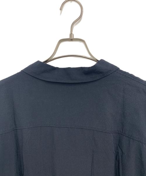 HUF（ハフ）HUF (ハフ) 半袖シャツ　BIG DAWG RESORT SHIRT ブラック サイズ:SIZE Sの古着・服飾アイテム