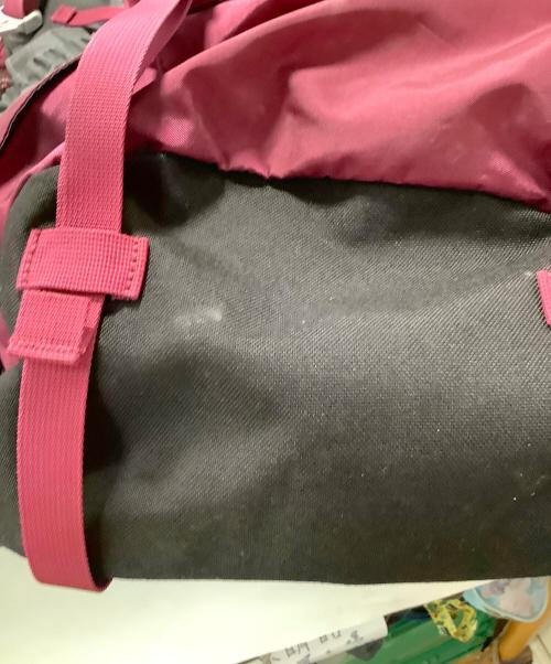 MILLET（ミレー）MILLET (ミレー) バックパック エンジ×グレーの古着・服飾アイテム