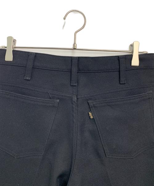 LEVI'S（リーバイス）LEVI'S (リーバイス) フレアパンツ ブラック サイズ:SIZE W31の古着・服飾アイテム