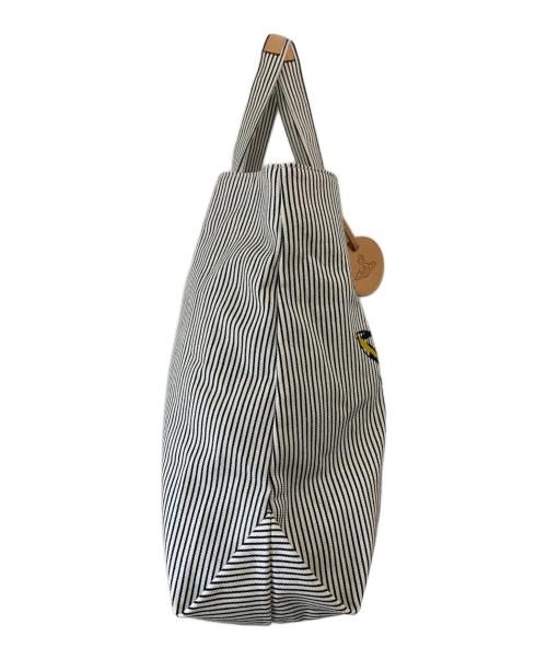 Vivienne Westwood（ヴィヴィアンウエストウッド）Vivienne Westwood (ヴィヴィアンウエストウッド) monkeｙトートバッグ ホワイト×ブラックの古着・服飾アイテム