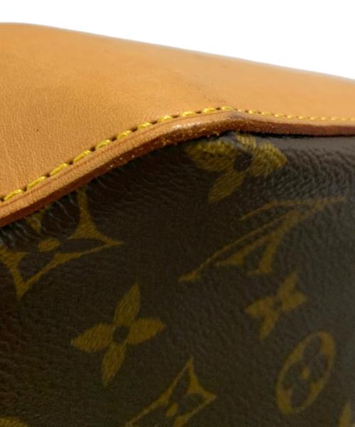 LOUIS VUITTON（ルイ ヴィトン）LOUIS VUITTON (ルイ ヴィトン) ショルダーポーチ ブラウンの古着・服飾アイテム