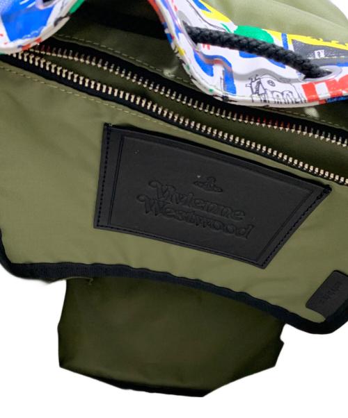 Vivienne Westwood（ヴィヴィアンウエストウッド）Vivienne Westwood (ヴィヴィアンウエストウッド) リュック マルチカラーの古着・服飾アイテム