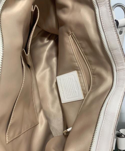 COACH（コーチ）COACH (コーチ) 2WAYバッグ ベージュ×ホワイトの古着・服飾アイテム