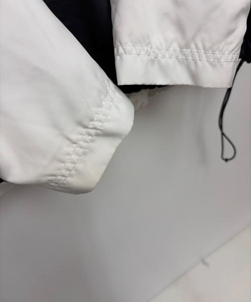 NIKE（ナイキ）NIKE (ナイキ) アノラックパーカー ホワイト×ブラック サイズ:XLの古着・服飾アイテム