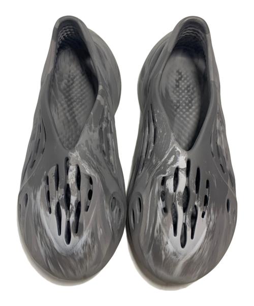 adidas（アディダス）adidas (アディダス) サンダル グレー系 サイズ:SIZE US9の古着・服飾アイテム