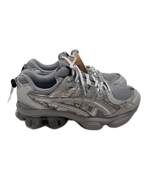 asics（アシックス）asics (アシックス) スニーカー グレー×シルバー サイズ:26.5 未使用品の古着・服飾アイテム