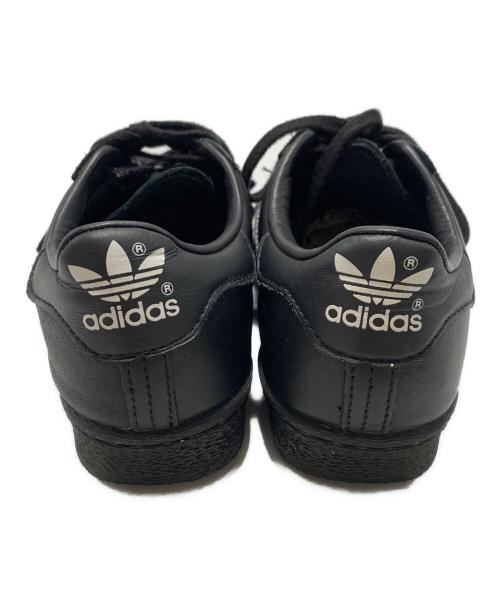 adidas（アディダス）adidas (アディダス) スニーカー ブラック サイズ:24cmの古着・服飾アイテム