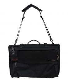 TUMI（トゥミ）の古着「ガーメントバッグ」｜ブラック