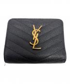 Saint Laurent Parisサンローランパリ）の古着「Vステッチ2つ折り財布」｜ブラック