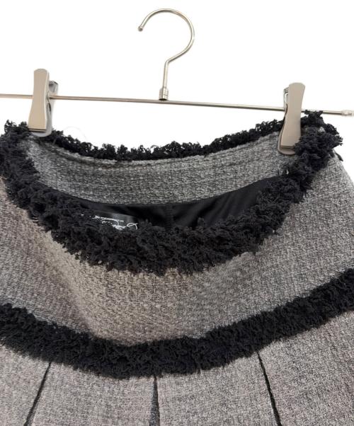 THEREDTHREAD（ザレッドスレッド）THEREDTHREAD (ザレッドスレッド) スカート グレー サイズ:M 未使用品の古着・服飾アイテム