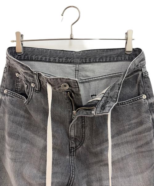 Whim Gazette（ウィムガゼット）Whim Gazette (ウィムガゼット) ドロストデニムパンツ グレー サイズ:38の古着・服飾アイテム