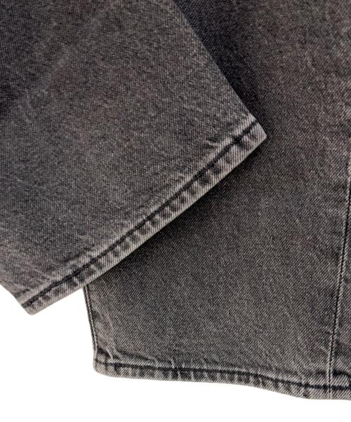 LEVI'S（リーバイス）LEVI'S (リーバイス) デニムパンツ グレー サイズ:W34 未使用品の古着・服飾アイテム