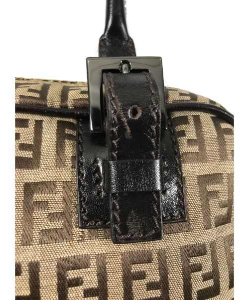 FENDI（フェンディ）FENDI (フェンディ) ハンドバッグ ブラウン ズッキーノ 8BN004の古着・服飾アイテム