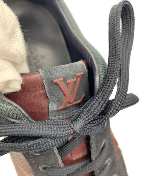 LOUIS VUITTON（ルイ ヴィトン）LOUIS VUITTON (ルイ ヴィトン) ローカットスニーカー ブラック×ボルドー サイズ:US8.5の古着・服飾アイテム