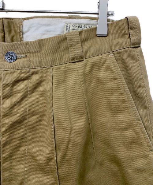 O.J BRAND&Co（オールドジョー）O.J BRAND&Co (オールドジョー) センタープレスパンツ ベージュ サイズ:36の古着・服飾アイテム