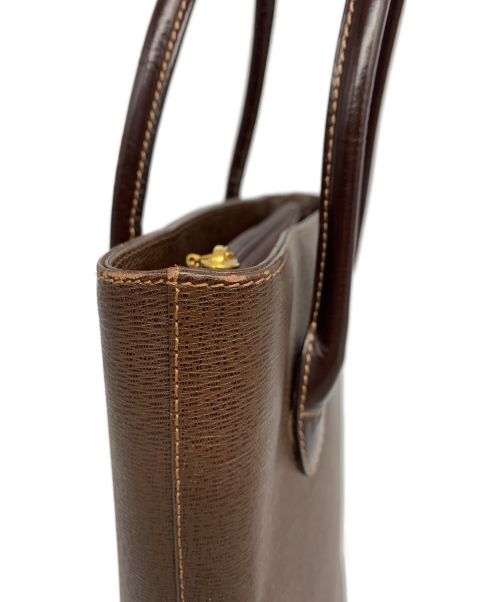 BURBERRY（バーバリー）BURBERRY (バーバリー) ハンドバッグ ブラウンの古着・服飾アイテム