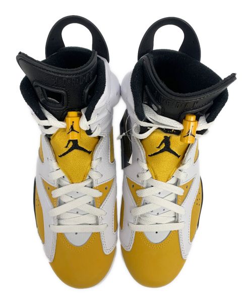 NIKE（ナイキ）NIKE (ナイキ) スニーカー イエロー×ホワイト サイズ:25.0 未使用品の古着・服飾アイテム