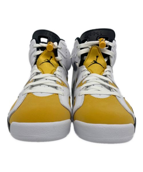 NIKE（ナイキ）NIKE (ナイキ) スニーカー イエロー×ホワイト サイズ:25.0 未使用品の古着・服飾アイテム