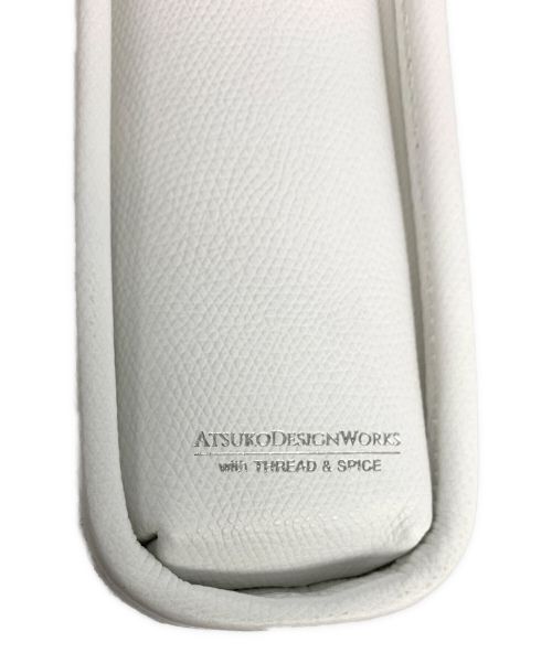 THREAD&SPICE（スレッド＆スパイス）THREAD&SPICE (スレッドアンドスパイス) ラブラ グラン ショルダーバッグ ホワイト 未使用品の古着・服飾アイテム