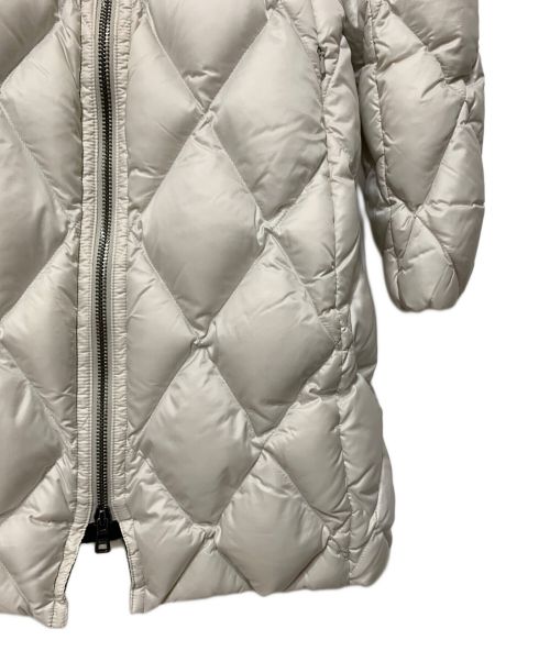 COACH（コーチ）COACH (コーチ) ダウンコート ホワイト サイズ:Sの古着・服飾アイテム