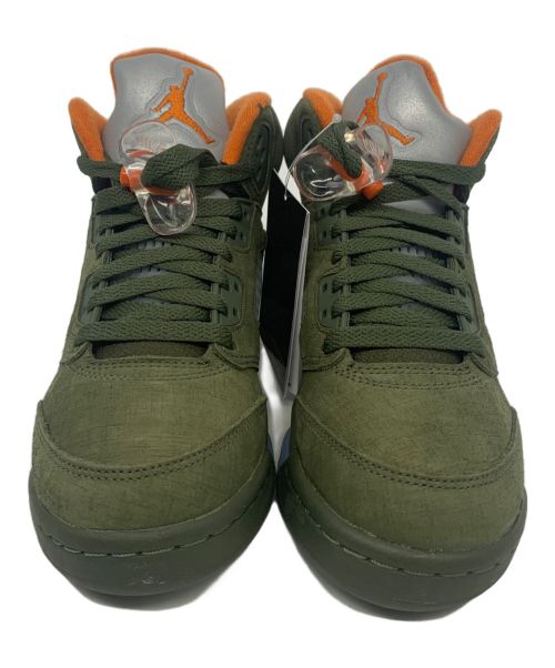 NIKE（ナイキ）NIKE (ナイキ) エア ジョーダン 5 レトロ オリーブ サイズ:23 未使用品の古着・服飾アイテム