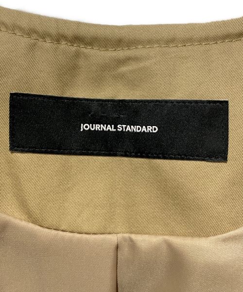 JOURNAL STANDARD（ジャーナルスタンダード）JOURNAL STANDARD (ジャーナル スタンダード) ギャバノーカラーショートトレンチ ブラウン サイズ:36の古着・服飾アイテム