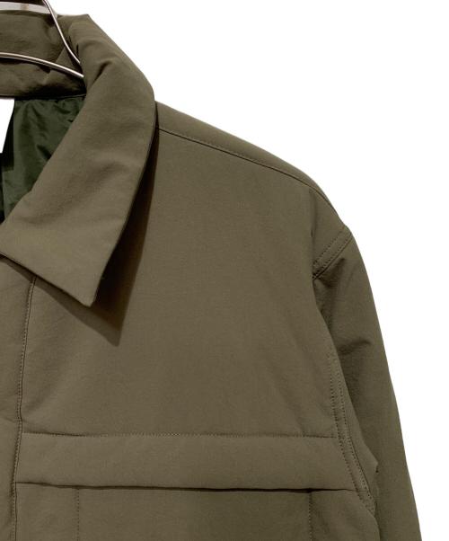 DESCENTE（デサント）DESCENTE (デサント) ddd PUFF SHIRT JK オリーブ サイズ:Mの古着・服飾アイテム