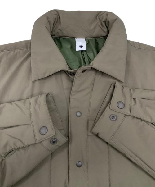 DESCENTE（デサント）DESCENTE (デサント) ddd PUFF SHIRT JK オリーブ サイズ:Mの古着・服飾アイテム