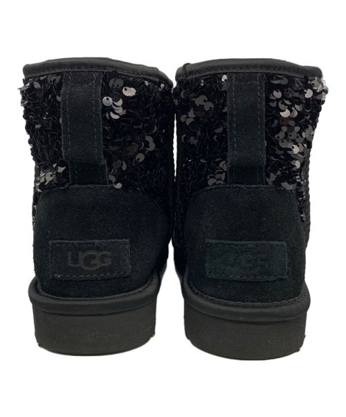 UGG（アグ）UGG (アグ) Classic Mini Chunky Sequin ブラック サイズ:22の古着・服飾アイテム