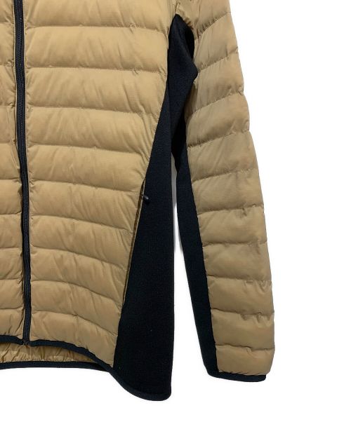 THE NORTH FACE（ザ ノース フェイス）THE NORTH FACE (ザ ノース フェイス) レッドランプロフーディ ベージュ サイズ:Mの古着・服飾アイテム