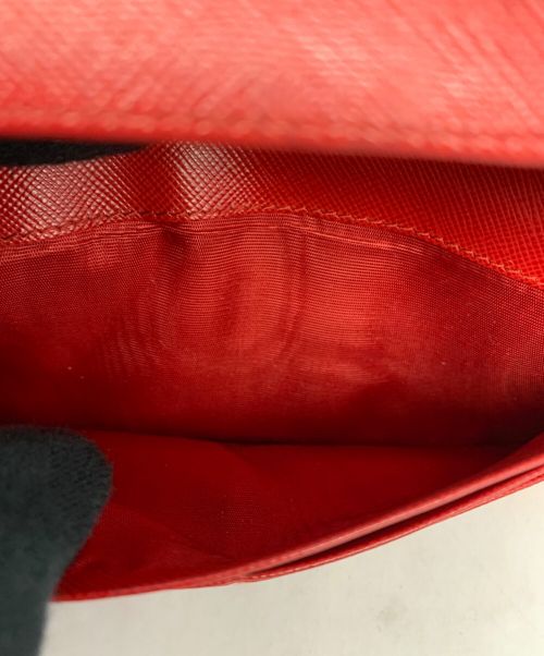 PRADA（プラダ）PRADA (プラダ) サフィアーノロングウォレット レッドの古着・服飾アイテム