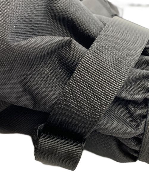 MYSTERY RANCH（ミステリーランチ）MYSTERY RANCH (ミステリーランチ) ブリッツ 35 ブラック×オレンジの古着・服飾アイテム