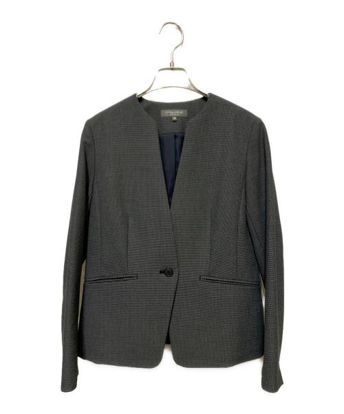 a day in the life（ア デイ イン ザ ライフ）a day in the life (ア デイ イン ザ ライフ) セットアップ(キーネックジャケット・スカート) グレー サイズ:38の古着・服飾アイテム