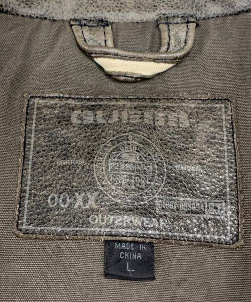 GUESS（ゲス）GUESS (ゲス) レザージャケット グレー サイズ:Lの古着・服飾アイテム