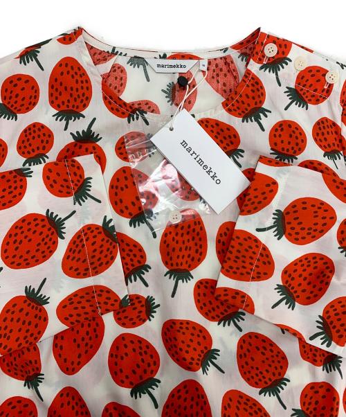 marimekko（マリメッコ）marimekko (マリメッコ)  Mansikka Dress レッド×ホワイト サイズ:38 未使用品の古着・服飾アイテム