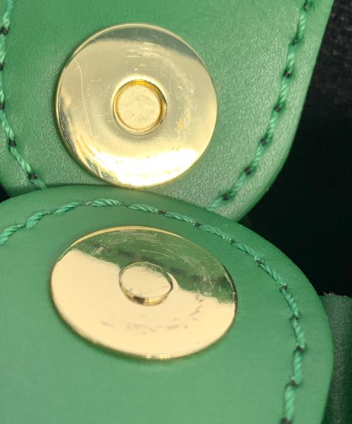 AULENTTI（オウレンティ）AULENTTI (オウレンティ) スクエアトートバッグ グリーンの古着・服飾アイテム