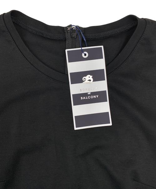 BORDERS at BALCONY（ボーダーズアットバルコニー）BORDERS AT BALCONY (ボーダーズアットバルコニー) PEPLUM TEE BLACK ブラック×ホワイト サイズ:38 未使用品の古着・服飾アイテム