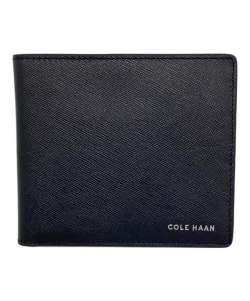 COLE HAAN（コールハーン）COLE HAAN (コールハーン) バイフォールドダブルコイン ネイビー 未使用品の古着・服飾アイテム
