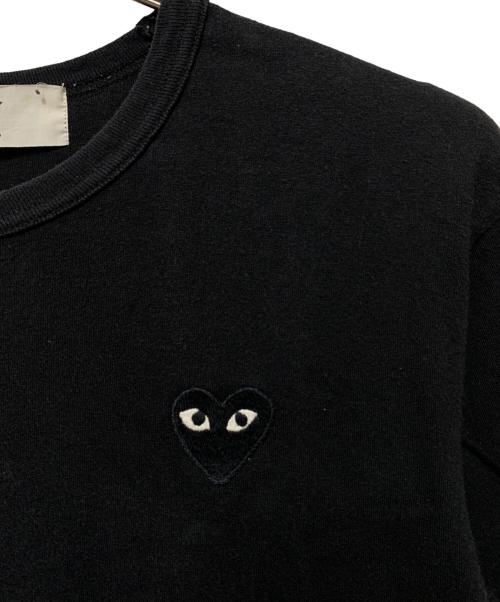 PLAY COMME des GARCONS（プレイコムデギャルソン）PLAY COMME des GARCONS (プレイ コムデギャルソン) ブラック×ブラックハート Tシャツ ブラック サイズ:Mの古着・服飾アイテム