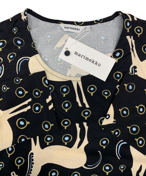 marimekko（マリメッコ）marimekko (マリメッコ) Musta Tamma / Aretta dress ベージュ×ブラック サイズ:S 未使用品の古着・服飾アイテム