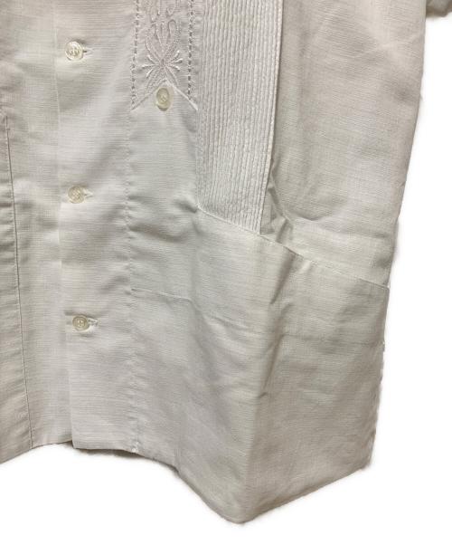 ESTRELLA STANDARD（エストレヤスタンダード）ESTRELLA STANDARD (エストレヤスタンダード) キューバシャツ ホワイト サイズ:42の古着・服飾アイテム