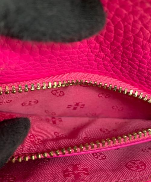 TORY BURCH（トリーバーチ）TORY BURCH (トリーバーチ) 3つ折り財布 ショッキングピンクの古着・服飾アイテム