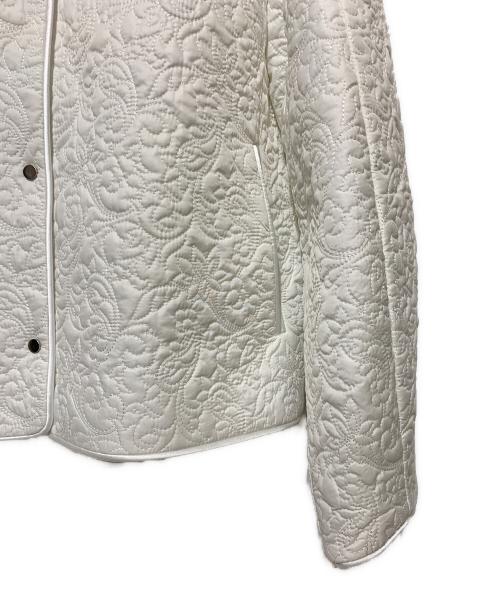 UNITED ARROWS TOKYO（ユナイテッドアローズトウキョウ）UNITED ARROWS TOKYO (ユナイテッドアローズトウキョウ) エンブロイダリー キルト ショート ジャケット ホワイト サイズ:36 未使用品の古着・服飾アイテム