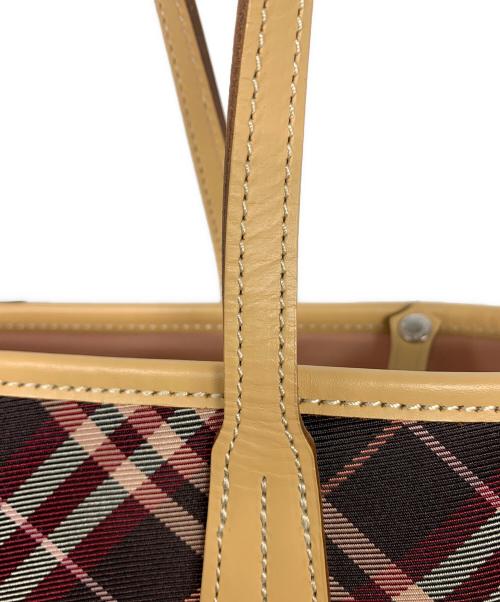 BURBERRY BLUE LABEL（バーバリー ブルー レーベル）BURBERRY BLUE LABEL (バーバリーロンドンブルーレーベル) ノバチェックトートバッグ ブラウン×レッドの古着・服飾アイテム