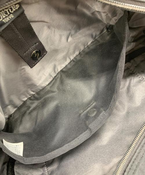 PORTER（ポーター）PORTER (ポーター) フラッシュ　ボディーバッグ ブラックの古着・服飾アイテム